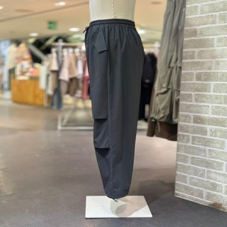 투턱 밴딩 팬츠