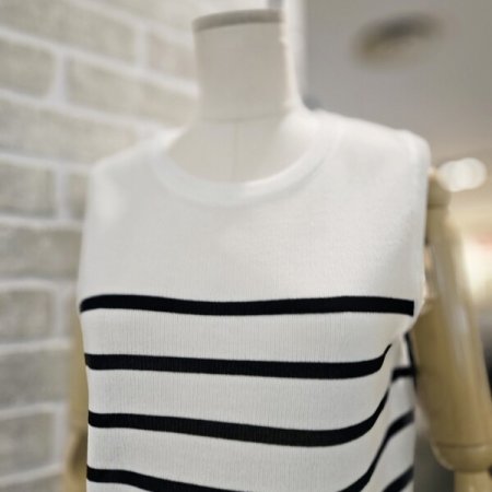 스트라이프 슬리브리스