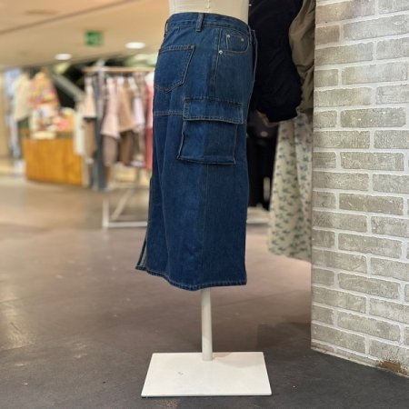 절개 스티치 데님 스커트