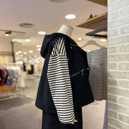 사선 지퍼 베스트