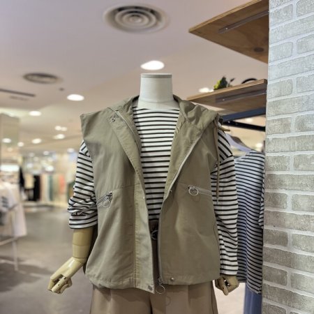 사선 지퍼 베스트