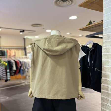 사선 지퍼 베스트