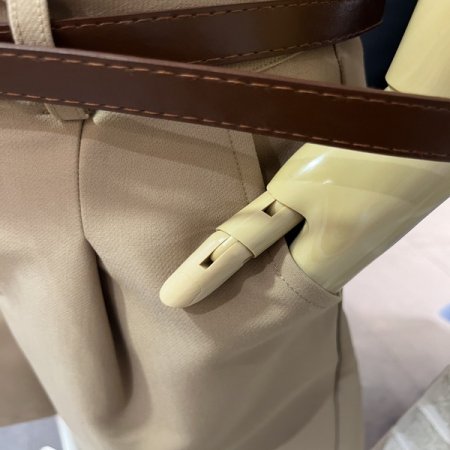 벨트 터크 숏 팬츠