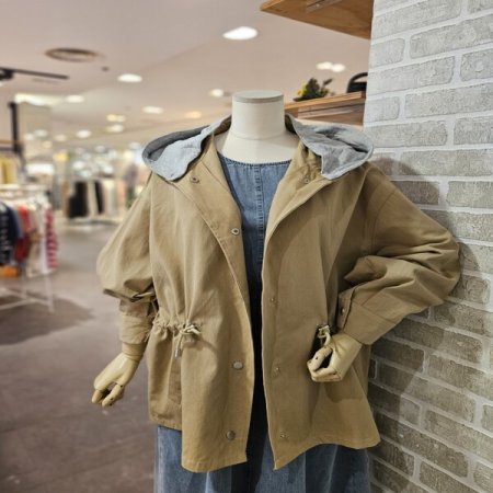 후드 배색 점퍼