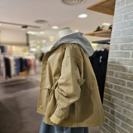 후드 배색 점퍼