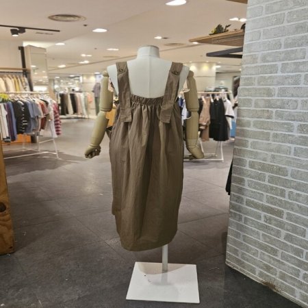 뷔스티에 스퀘어넥 원피스