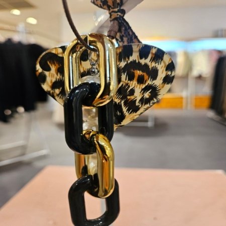 하트 레오파드 진주 키링