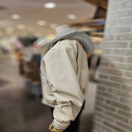 후드 인조 가죽 점퍼