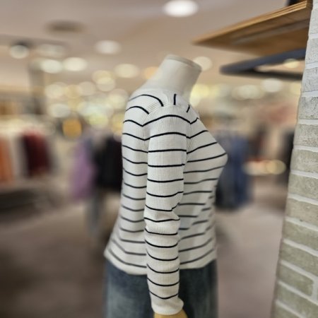 스트라이프 라운드넥 가디건