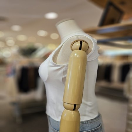 레이스 브이넥 슬리브