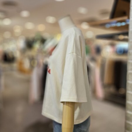 고무 자수 크롭 티셔츠