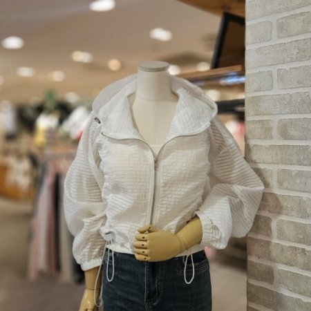 시스루 크롭 바람막이 점퍼