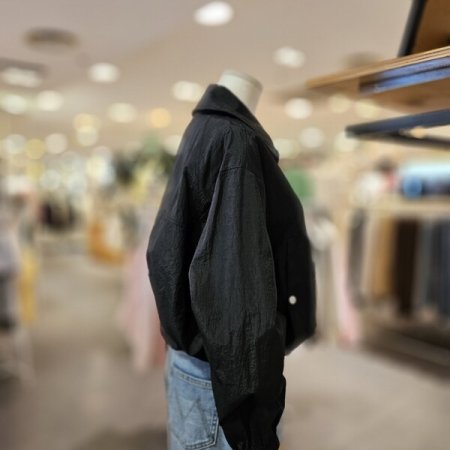 카라 집업 점퍼