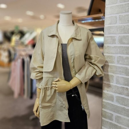 허리 스트링 바람막이 점퍼