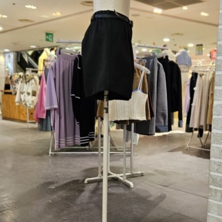 벨티드 투턱 5부 팬츠