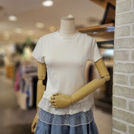 밑단 레이스 반팔 티셔츠