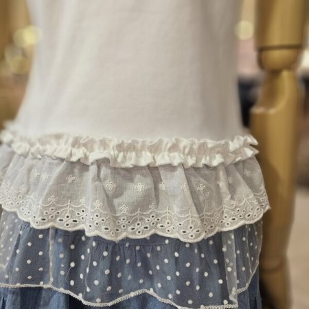 밑단 레이스 반팔 티셔츠