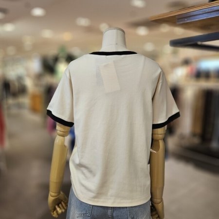 실켓 배색 반팔 티셔츠