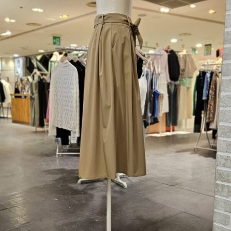 벨티드 치마 바지