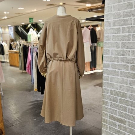 브이 배색 원피스