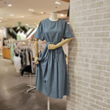 뒤 버튼 반팔 데님 원피스