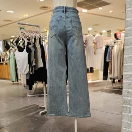 스티치 장식 일자핏 데님 팬츠