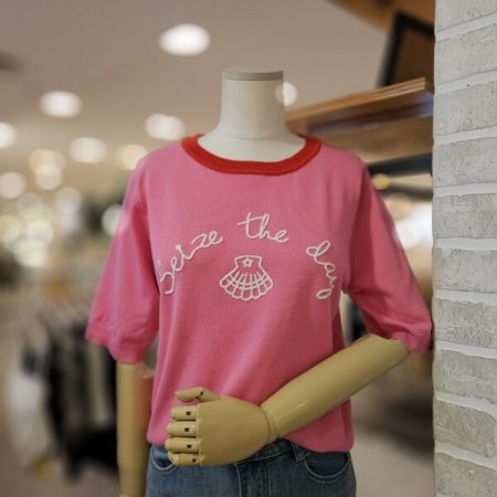 조개 레터링 반팔 풀 오버 니트