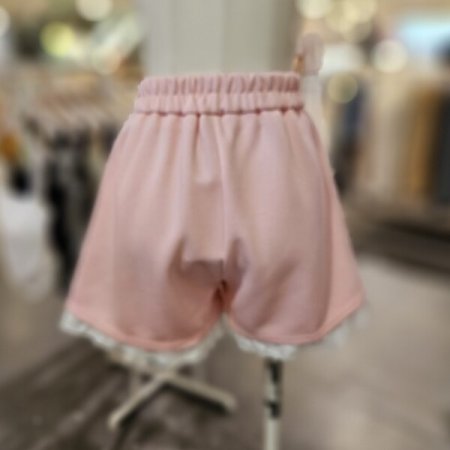 밑단 레이스 숏 팬츠