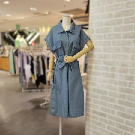 벨티드 오픈 데님 원피스