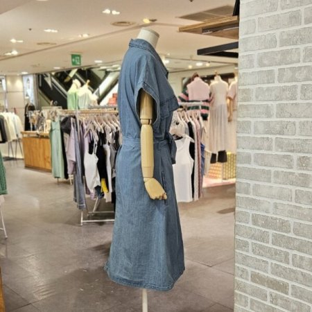 벨티드 오픈 데님 원피스