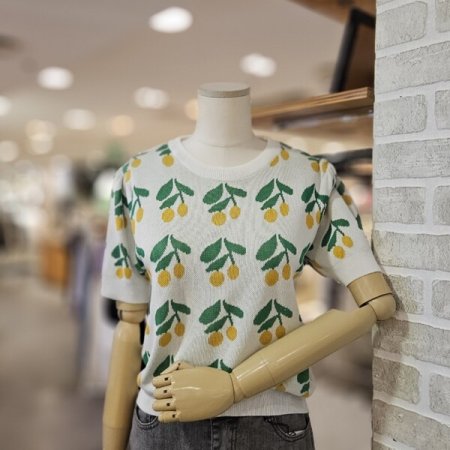 열매 자카드 니트