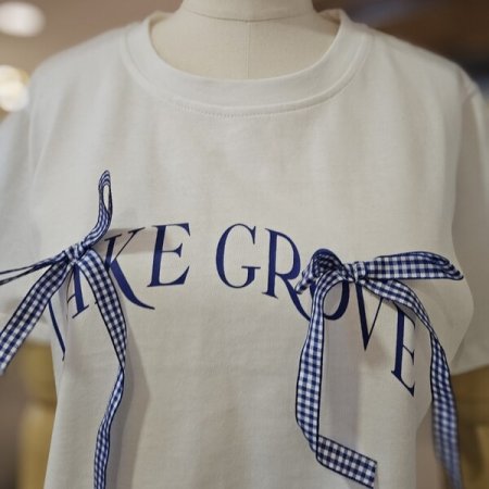 리본 장식 로고 티셔츠