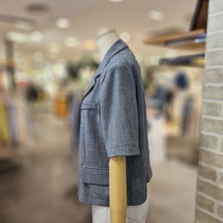 카라 원 버튼 반팔 자켓