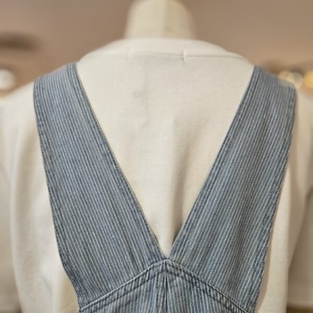 핀 스트라이프 데님 멜빵 팬츠