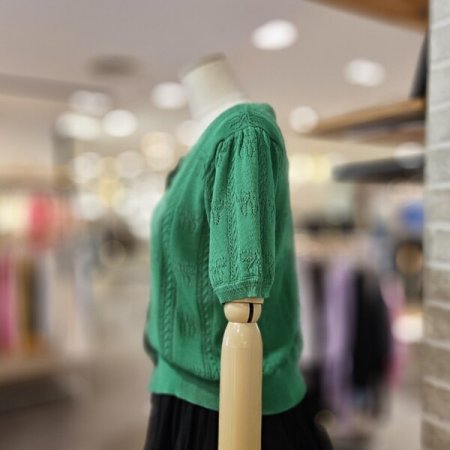 리본 패턴 니트 가디건