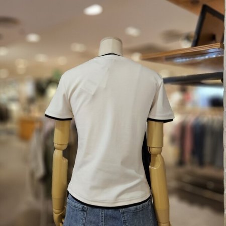 레터링 배색 티셔츠