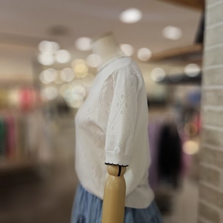 스칼렛 배색 니트