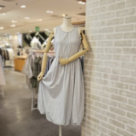 민소매 벌룬 원피스
