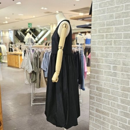 민소매 벌룬 원피스