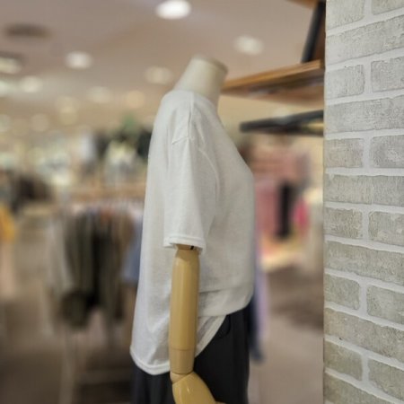 슬라브 끈 장식 티셔츠