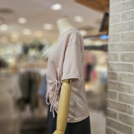 슬라브 끈 장식 티셔츠