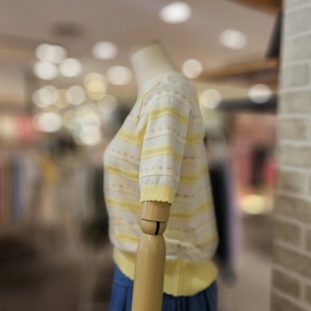 플라워 자카드 니트