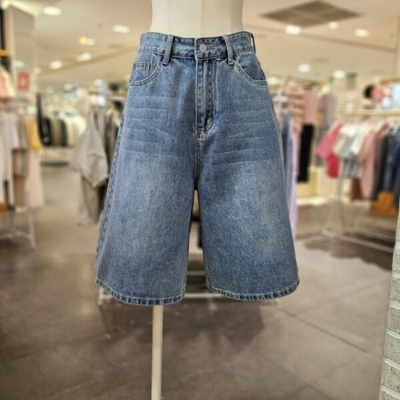 와이드 버뮤다 데님 팬츠