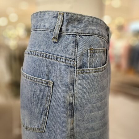 와이드 버뮤다 데님 팬츠