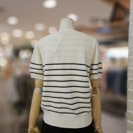 버튼 단가라 니트