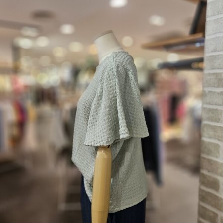 러플 소매 크링클 티셔츠