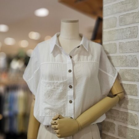 루즈핏 슬리브리스 남방