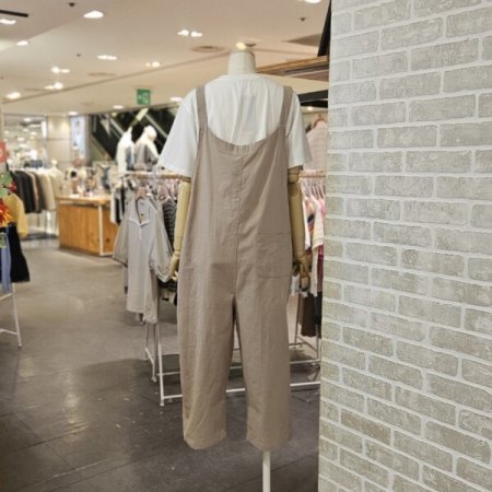 버튼 장식 점프 슈트