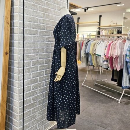 셔링 날개 소매 원피스