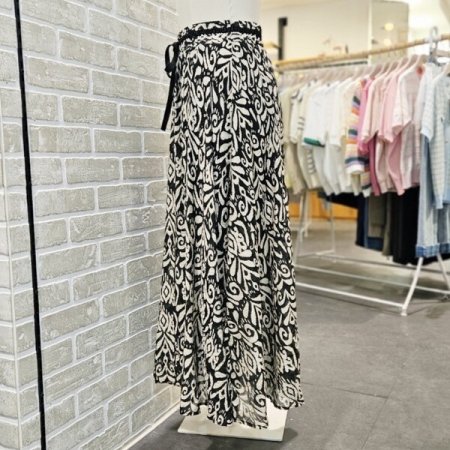 허리 리본 프린트 스커트